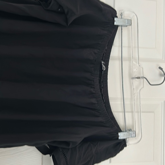 Off the shoulder romper - Picture 1 of 4